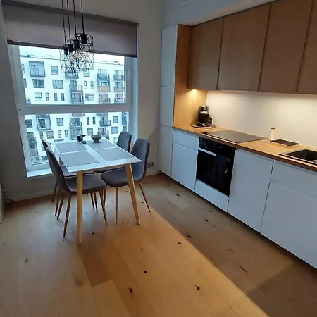Lauluvaeljak 3room *